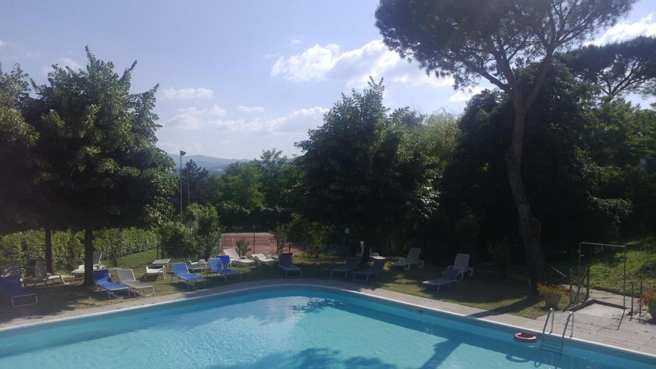 Park Hotel Galileo Reggello Exterior photo